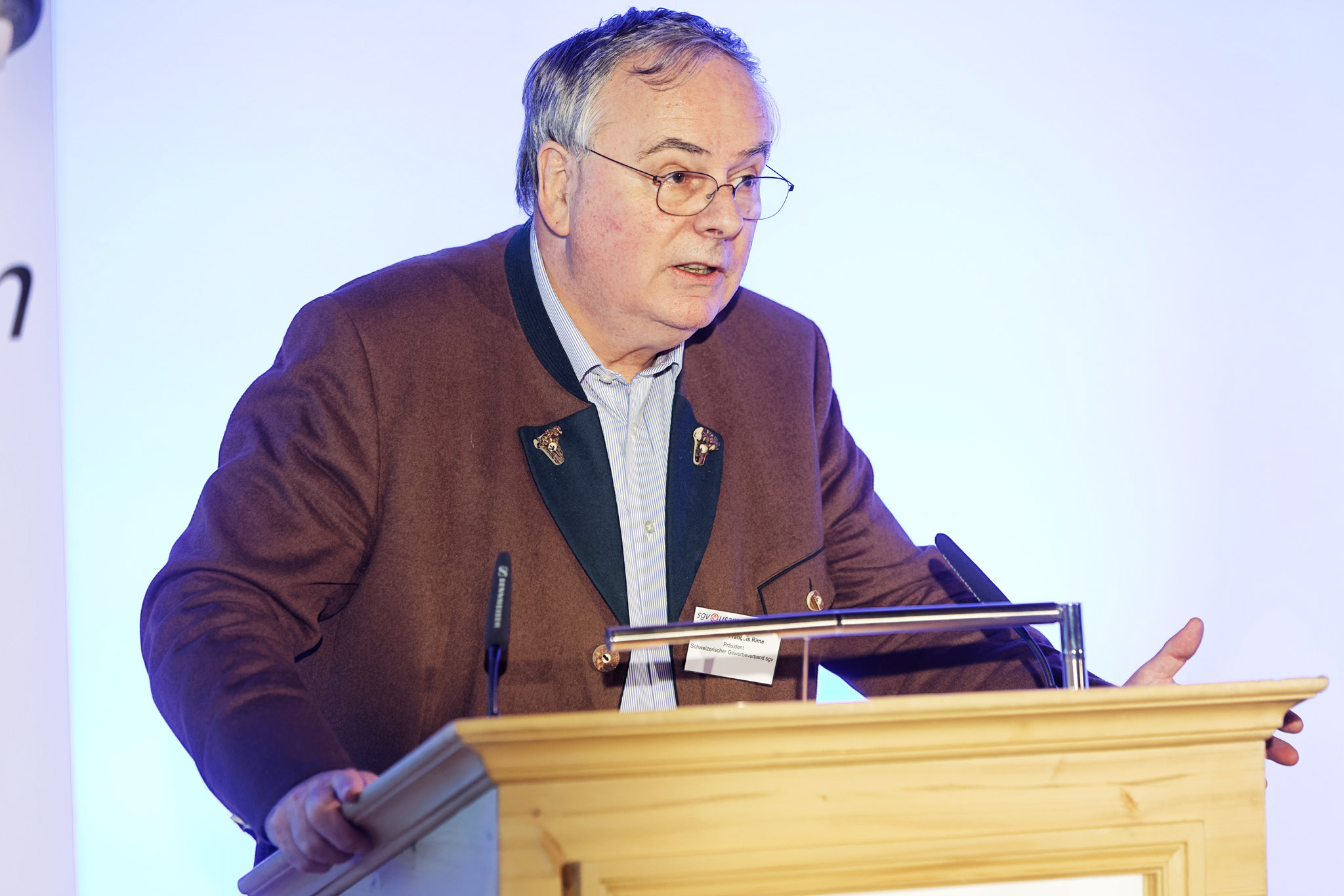Jean-François Rime, Präsident des sgv und Nationalrat SVP/FR, eröffnete die 70. Gewerbliche Winterkonferenz